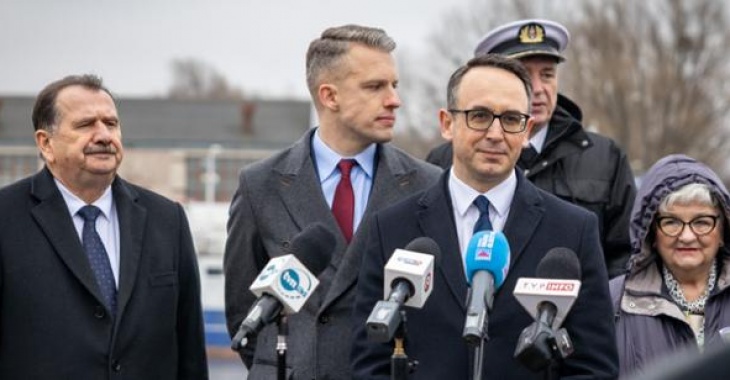 Tor wodny do portu w Elblągu zostanie pogłębiony Tor wodny do portu w Elblągu zostanie pogłębiony
