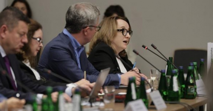 Międzyresortowy dialog o odbudowie po wrześniowej powodzi Międzyresortowy dialog o odbudowie po wrześniowej powodzi