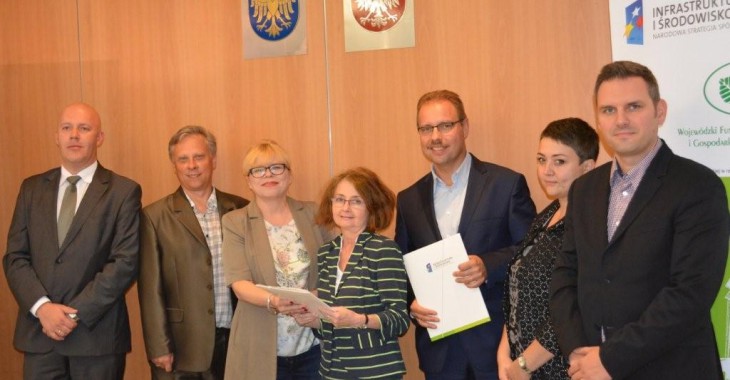 Kolejna dotacja na rozbudowę kanalizacji w Jaworznie Kolejna dotacja na rozbudowę kanalizacji w Jaworznie
