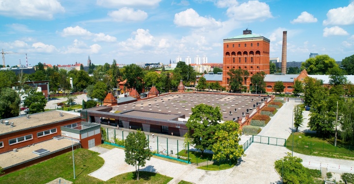 Zielony dach, zabytkowa kotłownia czy… krasnal na Wieży Ciśnień. Hydropolis świętuje jubileusz! Zielony dach, zabytkowa kotłownia czy… krasnal na Wieży Ciśnień. Hydropolis świętuje jubileusz!