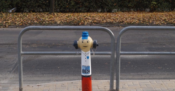Uczeń - hydrant w Legnicy Uczeń - hydrant w Legnicy