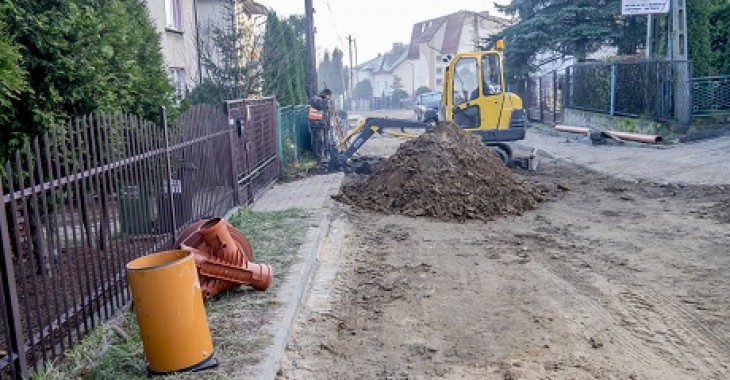 Budowa kanalizacji w Jaworznie na ukończeniu Budowa kanalizacji w Jaworznie na ukończeniu