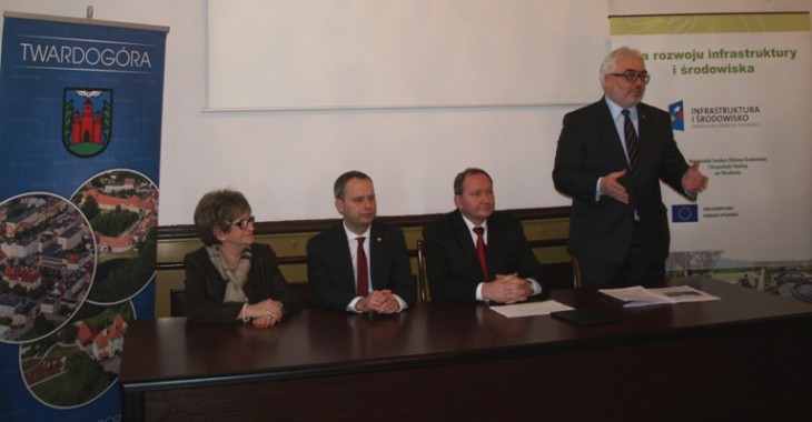 Dzięki nowym inwestycjom aglomeracja Twardogóra została w 100 proc. skanalizowana Dzięki nowym inwestycjom aglomeracja Twardogóra została w 100 proc. skanalizowana