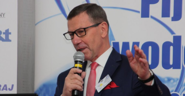 O wodzie, ściekach a także nowym Prawie wodnym w Kielcach O wodzie, ściekach a także nowym Prawie wodnym w Kielcach