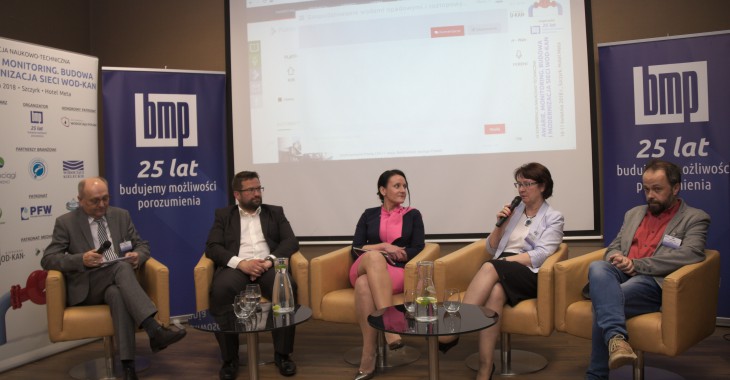 Konferencja na zdjęciach