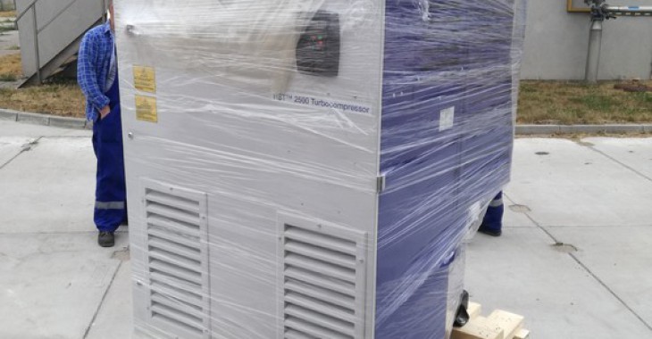 Na terenie Oczyszczalni Ścieków w Lęborku zainstalowano nową dmuchawę Na terenie Oczyszczalni Ścieków w Lęborku zainstalowano nową dmuchawę