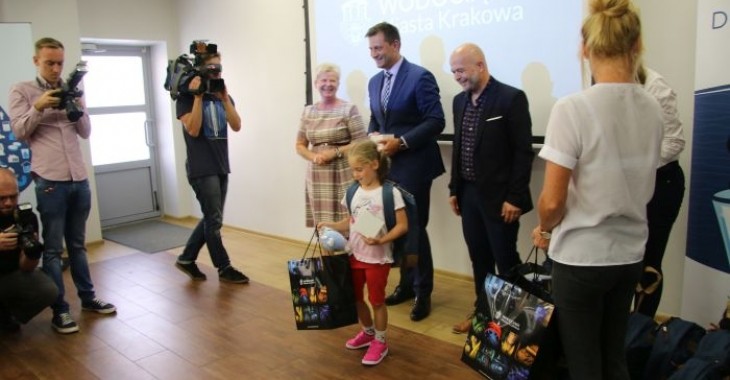 Wyprawki szkolne od Wodociągów Miasta Krakowa Wyprawki szkolne od Wodociągów Miasta Krakowa