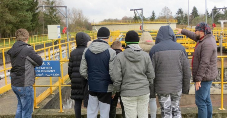 Włodawa: Lekcja chemii w oczyszczalni ścieków Włodawa: Lekcja chemii w oczyszczalni ścieków