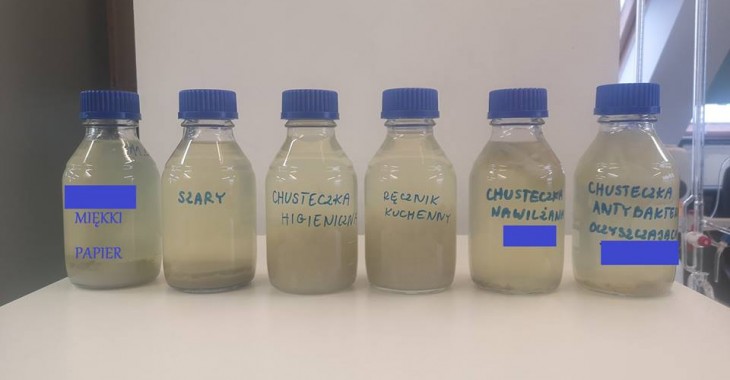 Eksperyment: Które produkty higieniczne tworzą w ściekach nierozpuszczalne osady? Eksperyment: Które produkty higieniczne tworzą w ściekach nierozpuszczalne osady?