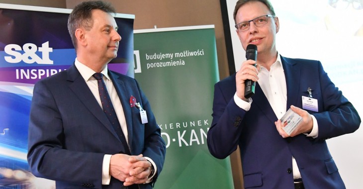 Dyskusja o zmianach i wyróżnienie Przyjaciela Redakcji Dyskusja o zmianach i wyróżnienie Przyjaciela Redakcji