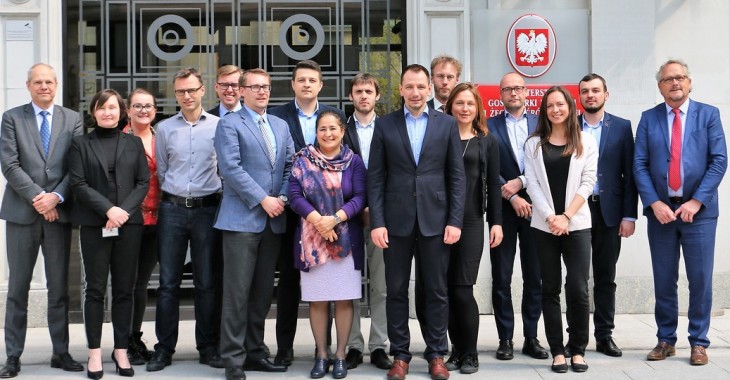 Polsko-holenderska współpraca partnerska w zakresie prowadzenia racjonalnej gospodarki wodnej Polsko-holenderska współpraca partnerska w zakresie prowadzenia racjonalnej gospodarki wodnej