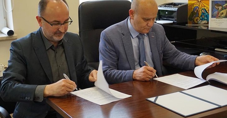 Sądeckie Wodociągi podpisały umowę z dziewiątą gminą