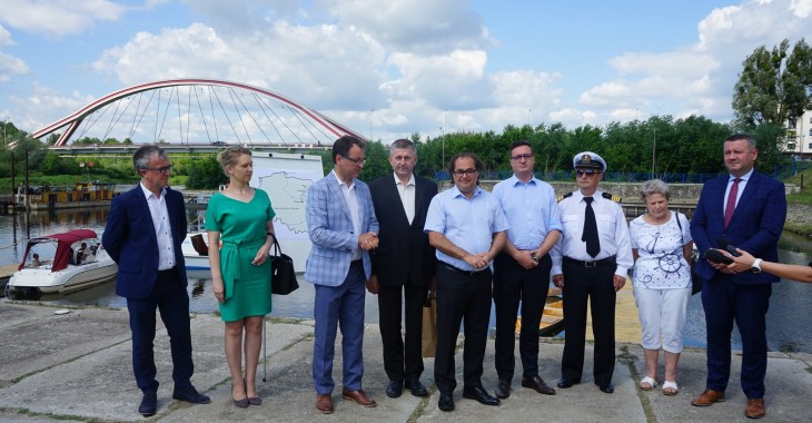 Kolejne założenia udrożnienia drogi wodnej między Warszawą a Wielkimi Jeziorami Mazurskimi Kolejne założenia udrożnienia drogi wodnej między Warszawą a Wielkimi Jeziorami Mazurskimi