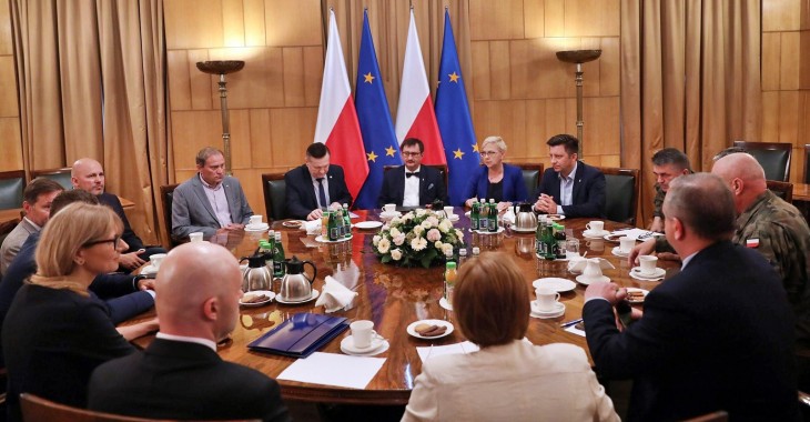 Wody Polskie koordynują budowę alternatywnego rurociągu nad Wisłą w Warszawie