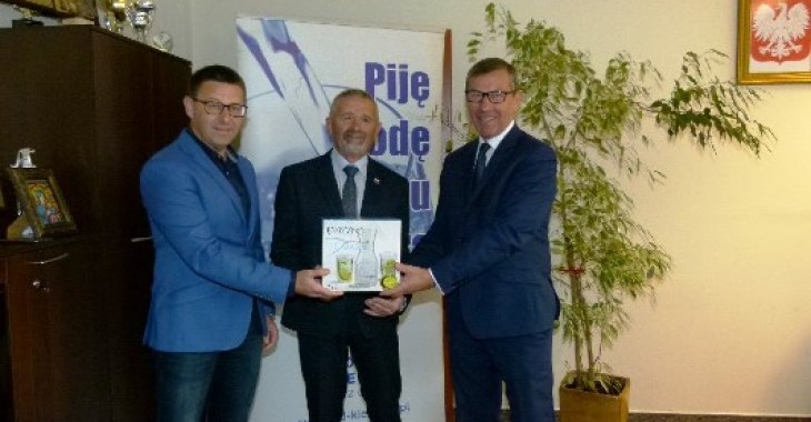 Kielecka kranówka w Kuratorium Oświaty Kielecka kranówka w Kuratorium Oświaty