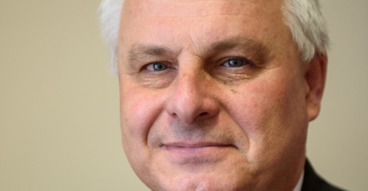 dr Tadeusz Rzepecki, Przewodniczący Rady Izby Gospodarczej „Wodociągi Polskie", Prezes Zarządu Tarnowskie Wodociągi Sp. z o.o. dr Tadeusz Rzepecki, Przewodniczący Rady Izby Gospodarczej „Wodociągi Polskie", Prezes Zarządu Tarnowskie Wodociągi Sp. z o.o.