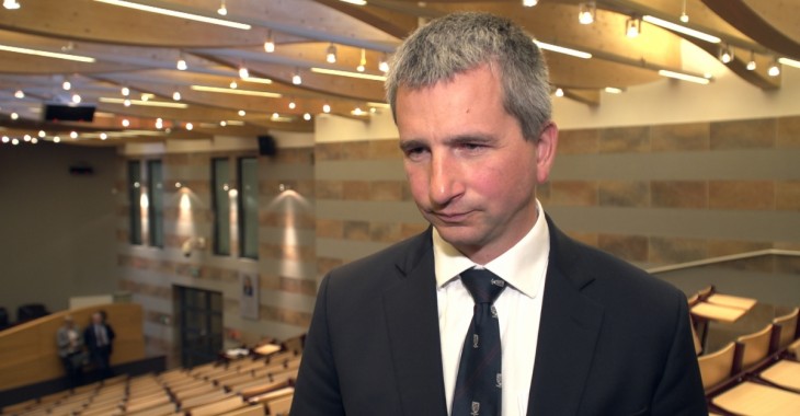 Mateusz Szczurek: Spowolnienie gospodarcze jest już faktem. Powtórki z wielkiego kryzysu sprzed dekady jednak nie będzie Mateusz Szczurek: Spowolnienie gospodarcze jest już faktem. Powtórki z wielkiego kryzysu sprzed dekady jednak nie będzie