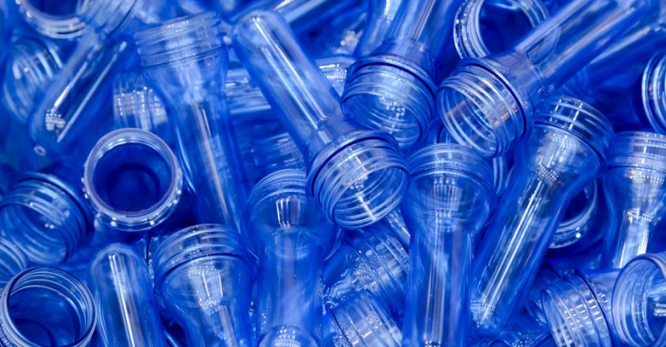 Mikroplastik w wodach nie pochodzi z butelek PET Mikroplastik w wodach nie pochodzi z butelek PET