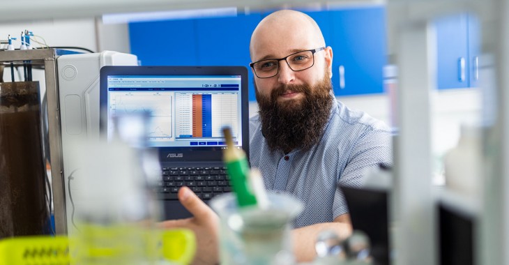 Innowacyjna, efektywna technologia biologicznego oczyszczania ścieków pod lupą naukowców z Politechniki Białostockiej Innowacyjna, efektywna technologia biologicznego oczyszczania ścieków pod lupą naukowców z Politechniki Białostockiej