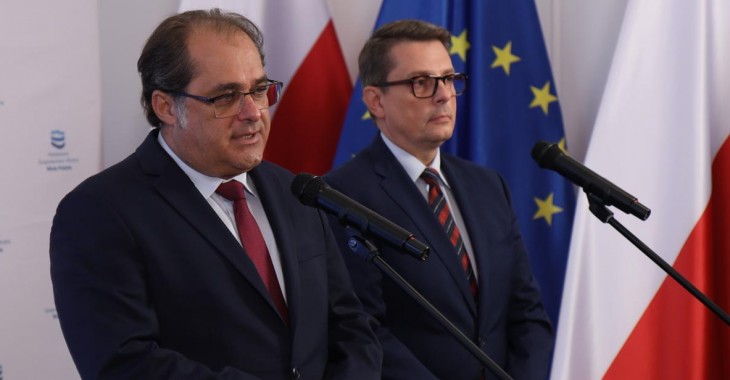 „Nie” dla podwyżek cen wody i ścieków dla mieszkańców „Nie” dla podwyżek cen wody i ścieków dla mieszkańców