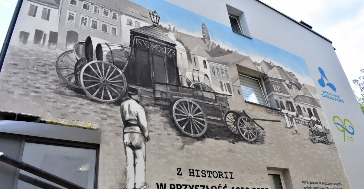Mural na 90-lecie Wodociągów Chrzanowskich Mural na 90-lecie Wodociągów Chrzanowskich